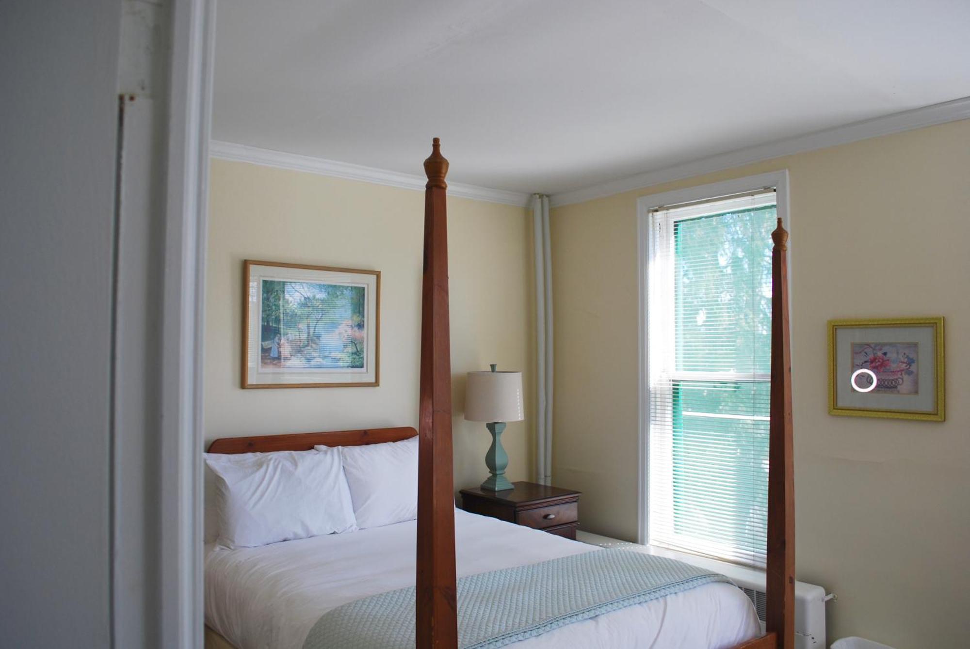 Anne'S Washington Inn (Adults Only) Saratoga Springs Ruang foto