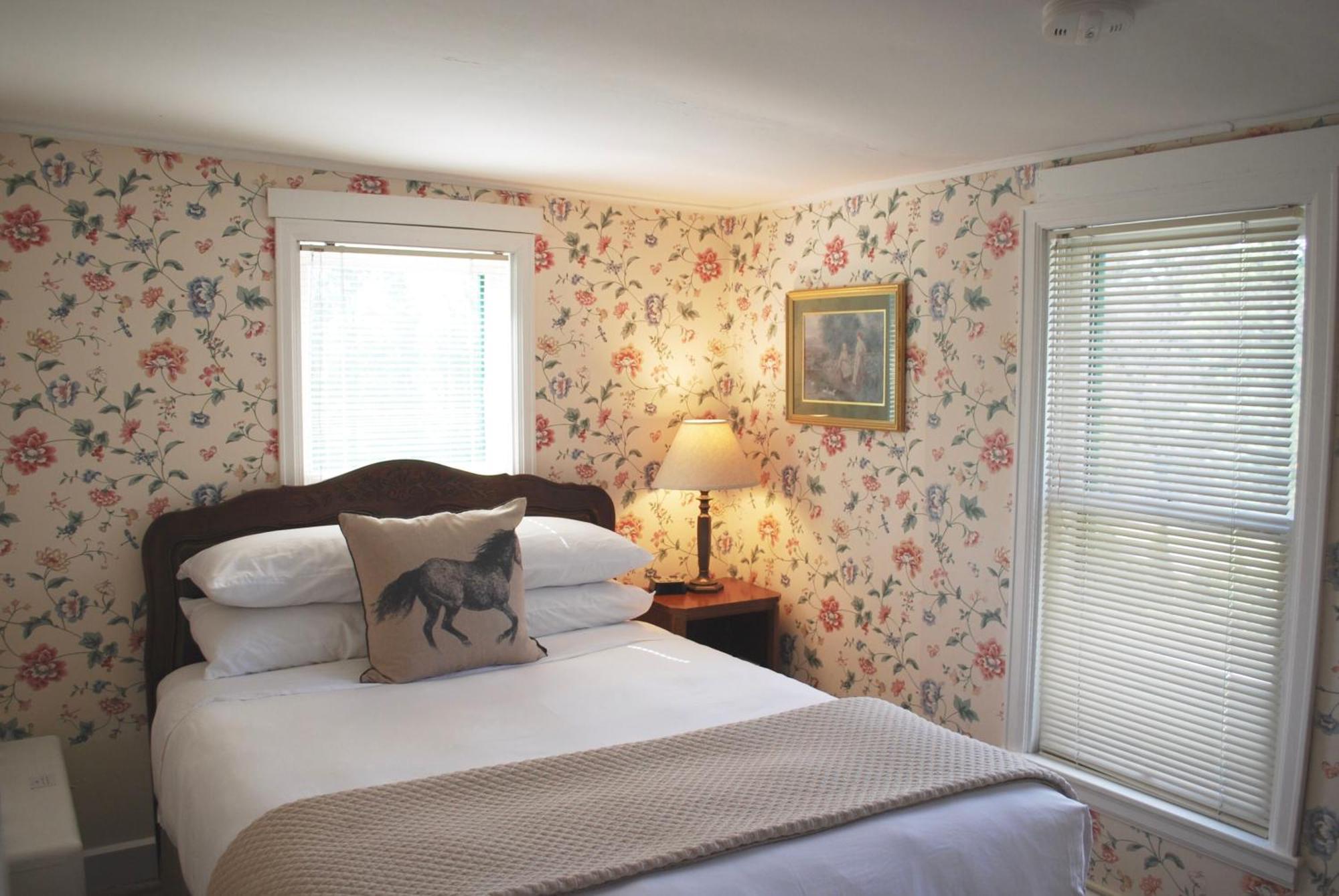 Anne'S Washington Inn (Adults Only) Saratoga Springs Ruang foto