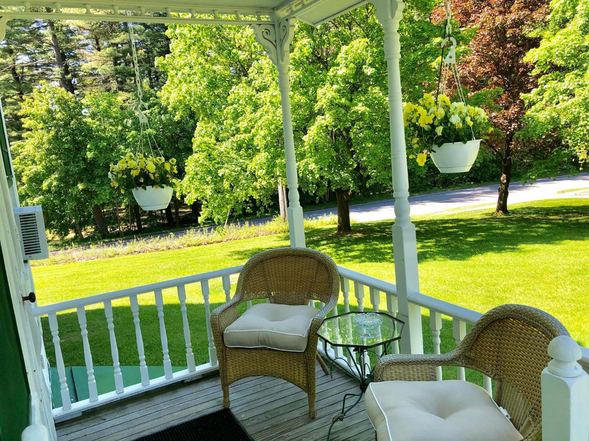 Anne'S Washington Inn (Adults Only) Saratoga Springs Ruang foto